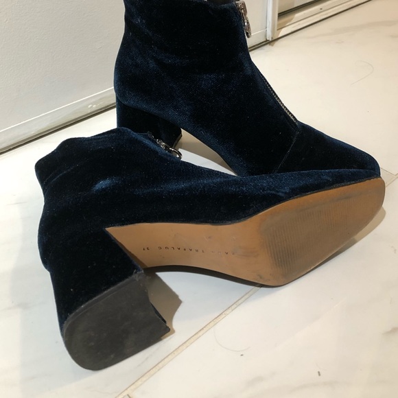 Dark blue velvet zipper booties - Picture 5 of 6